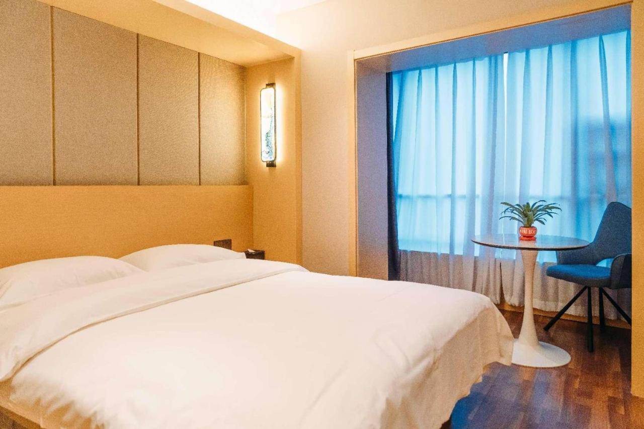 Derreal - Shunyi Guozhan Branch Hotel 4*