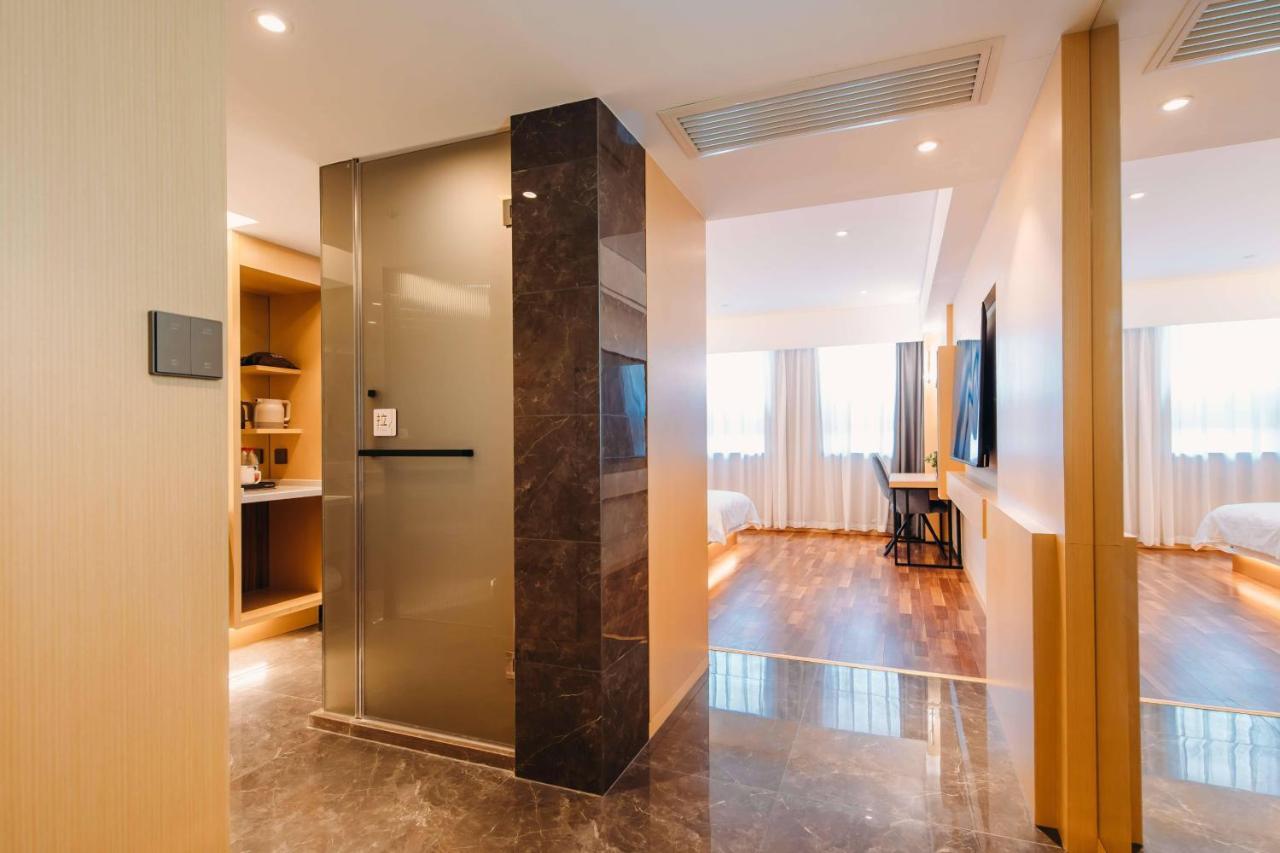 Derreal - Shunyi Guozhan Branch 4* Peking